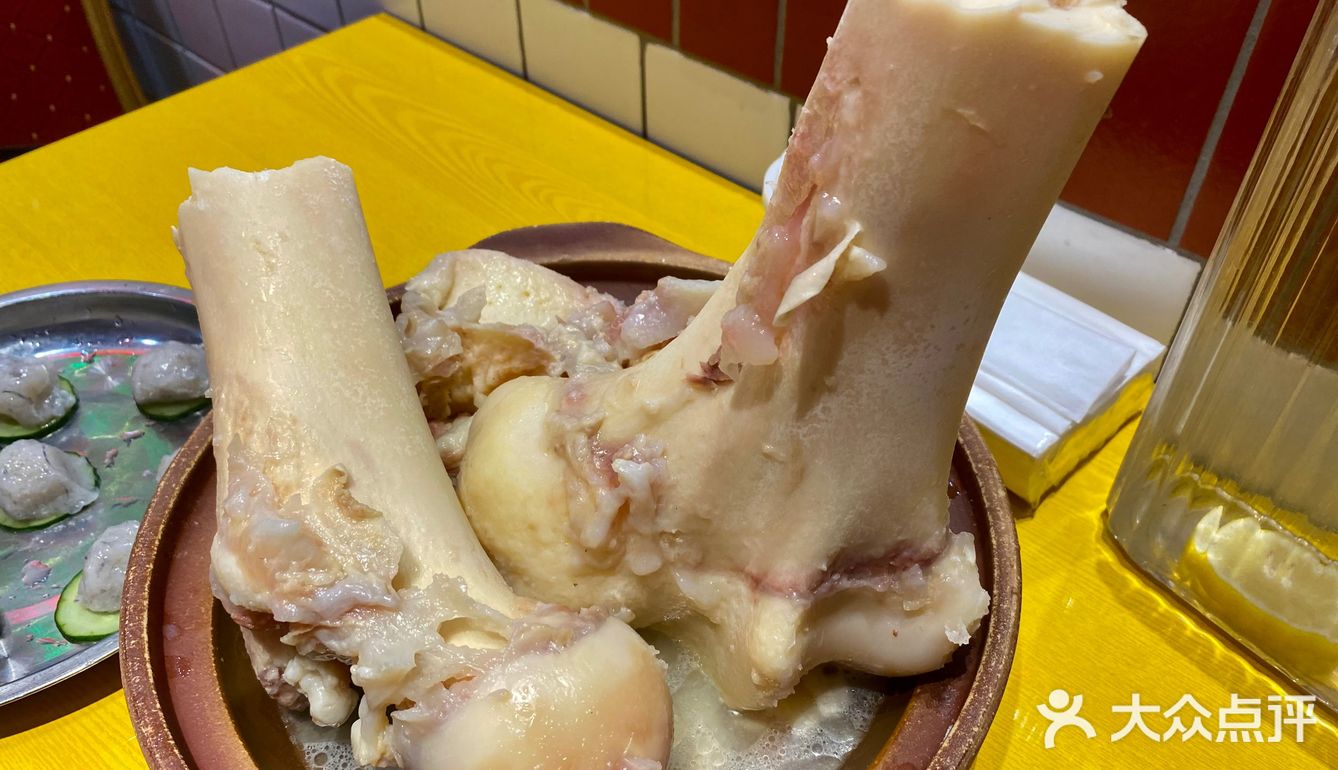 比脸还大的棒骨｜一个又好拍又好吃的地方