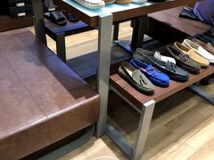 -UGG(燕莎奥特莱斯购物中心店)