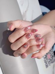 -丽心自助美甲美睫