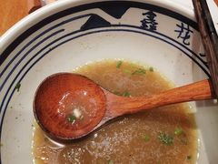 -鑫花溪牛肉米粉(东环大润发店)