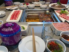 -海底捞火锅(杭州滨江九宜城店)