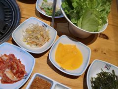 -唯成•韩国炭火烤肉 유성고기