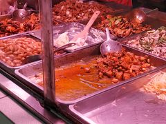 -老六素货(王顶堤店)