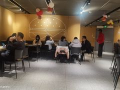 -麦当劳(中山公园龙之梦店)