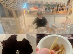 -包整·丝娃娃(甲秀楼景观店)