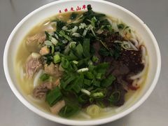 鸡汤米线-文山荷鲜居(翠湖店)