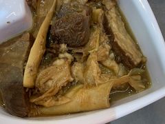 -官塘陈记鱼生·潮汕砂锅粥·牛肉火锅(潮枫路总店)