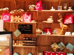 零售区-工匠面包(壹方店)