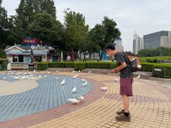 -泉城广场
