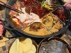 -正南齊北重庆老火锅(光华村直营店)