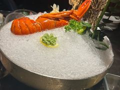 -半岛翡丽海鲜自助餐厅(观风亭店)