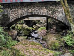 -藏龙百瀑风景区