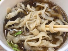 -六合夜市