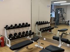 -上海虹桥君丽假日酒店(娄山关路地铁站店)
