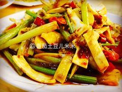 -二孃鸡爪爪(东郊记忆店)