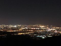 -鬼笑石后山停车场