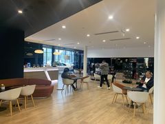 -贵州贵星奔驰4S店(观山湖店)