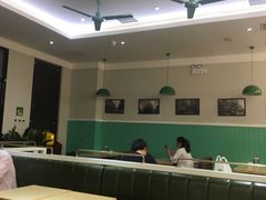 大堂-魏记烧味饭