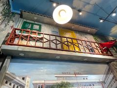 门面-马路边边麻辣烫联盟路店