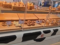 -红星前进面包牛奶公司(君太店)