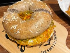 -Catch Bagel(芳草地店)