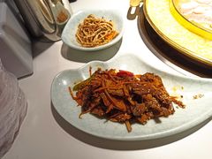 麻辣牛舌-猪啊牛呀羊啊铜盘烤肉(正大广场店)