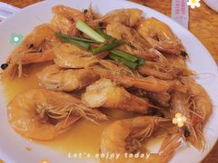 油焖大虾-温州一家人美食(西木头市店)