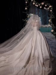 -拉瑞娜LaReine婚纱礼服高级定制