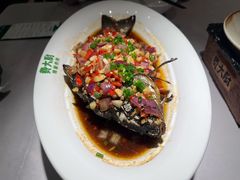 香煎大鲫鱼-费大厨辣椒炒肉(黄兴中心广场店)