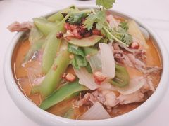 麻得跳牛蛙-手抄板凳江南菜(湖滨商业街店)