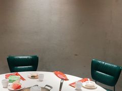 -三人行骨头王火锅(长寿店)