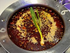 -钢管厂五区小郡肝串串香(奥克斯广场锦城万达店)