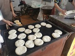 -老西关黄老太牛肉烧饼