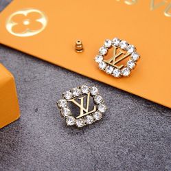点击看大图 -Wisezone唯点穿耳打耳洞专业国际连锁品牌