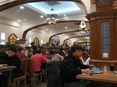 大堂-清真·玛丽亚新疆菜主题餐厅(浙江中路店)