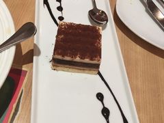 -必胜客(百联又一城店)