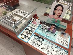 -吴良材眼镜(南翔印象城MEGA店)