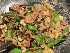-费大厨辣椒炒肉(高铁吾悦广场店)