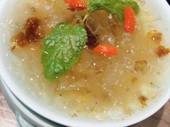 云南养颜桃胶盏-雀舞云南菜(乐客城店)