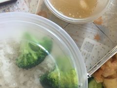 -佰搭果·广式茶餐厅(西华路店)