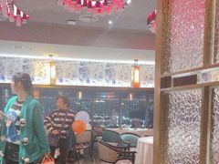 -悦江(梅奔中心店)