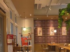 -必胜客(WOW昙华林店)