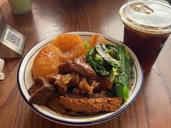-CowCow其其·牛杂咖啡公司(六运店)