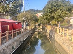 -锄山村