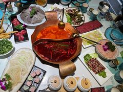 -墨居上隐·院子里火锅(峨眉店)