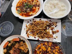 -小四川美食馆(幸福路店)