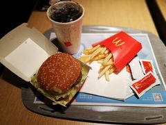 -麦当劳(秣陵路店)