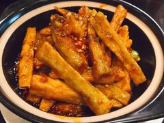 鱼香茄子煲-三俞竹苑(红旗街万达店)
