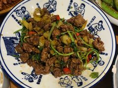 -丹江口渔村·湘味厨房(桃园店)