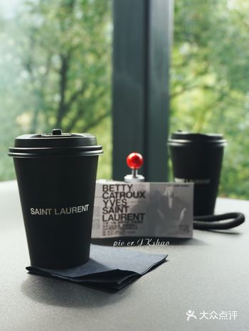 展览日期：6.18-8.15   展览时间：10:0